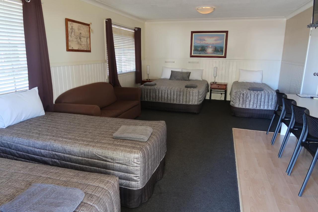 Charleville Waltzing Matilda Motor Inn 외부 사진